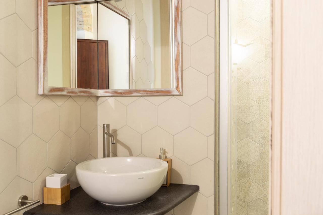 Trigu & Mangoni Bed & Breakfast Cagliari Bagian luar foto
