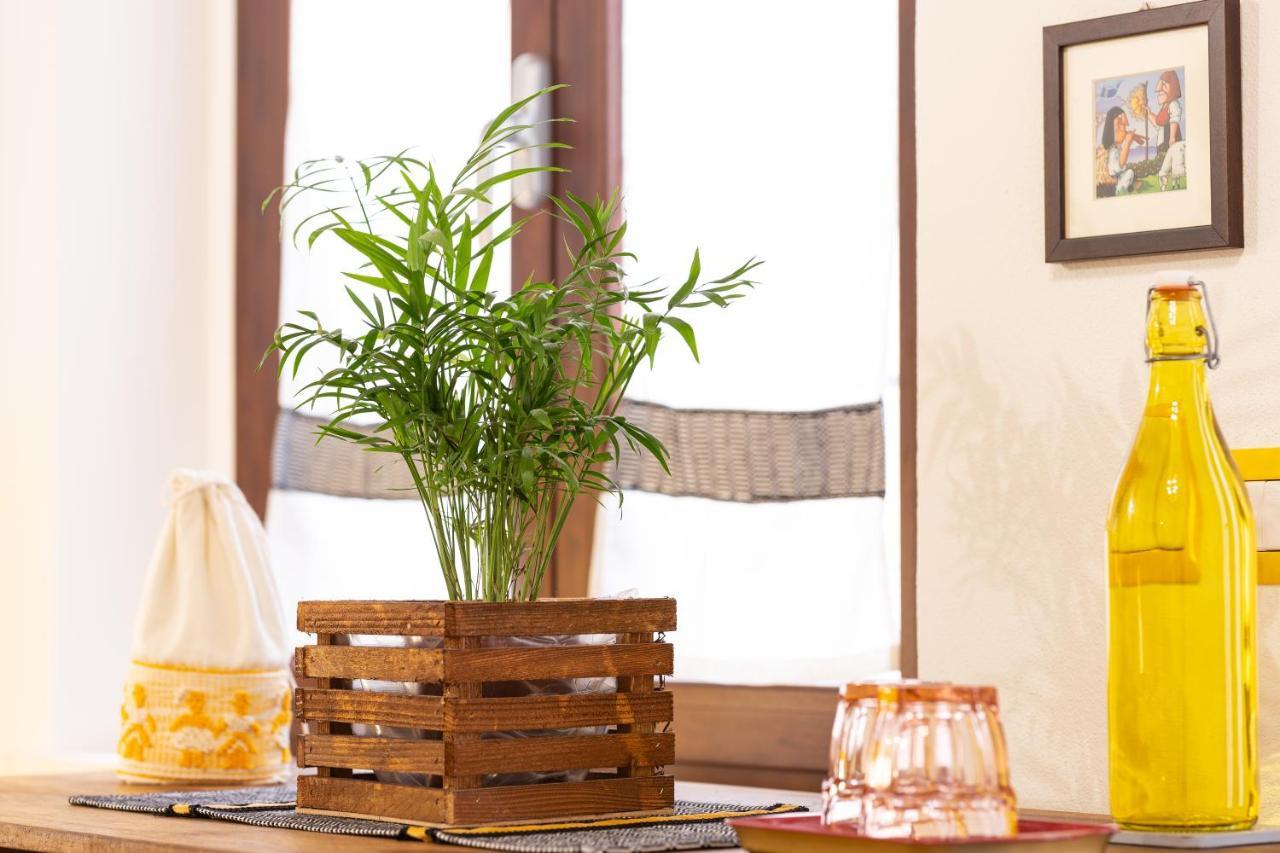 Trigu & Mangoni Bed & Breakfast Cagliari Bagian luar foto