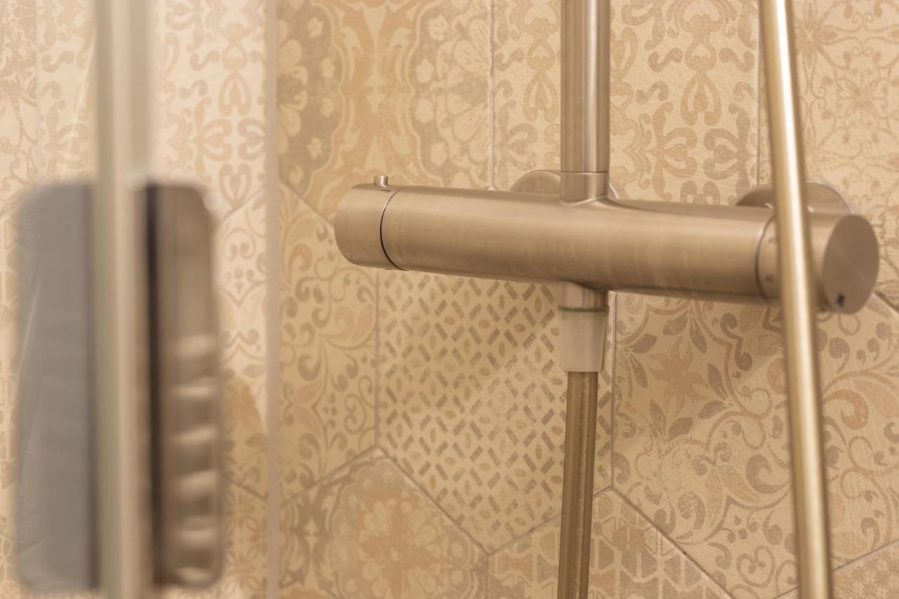 Trigu & Mangoni Bed & Breakfast Cagliari Bagian luar foto